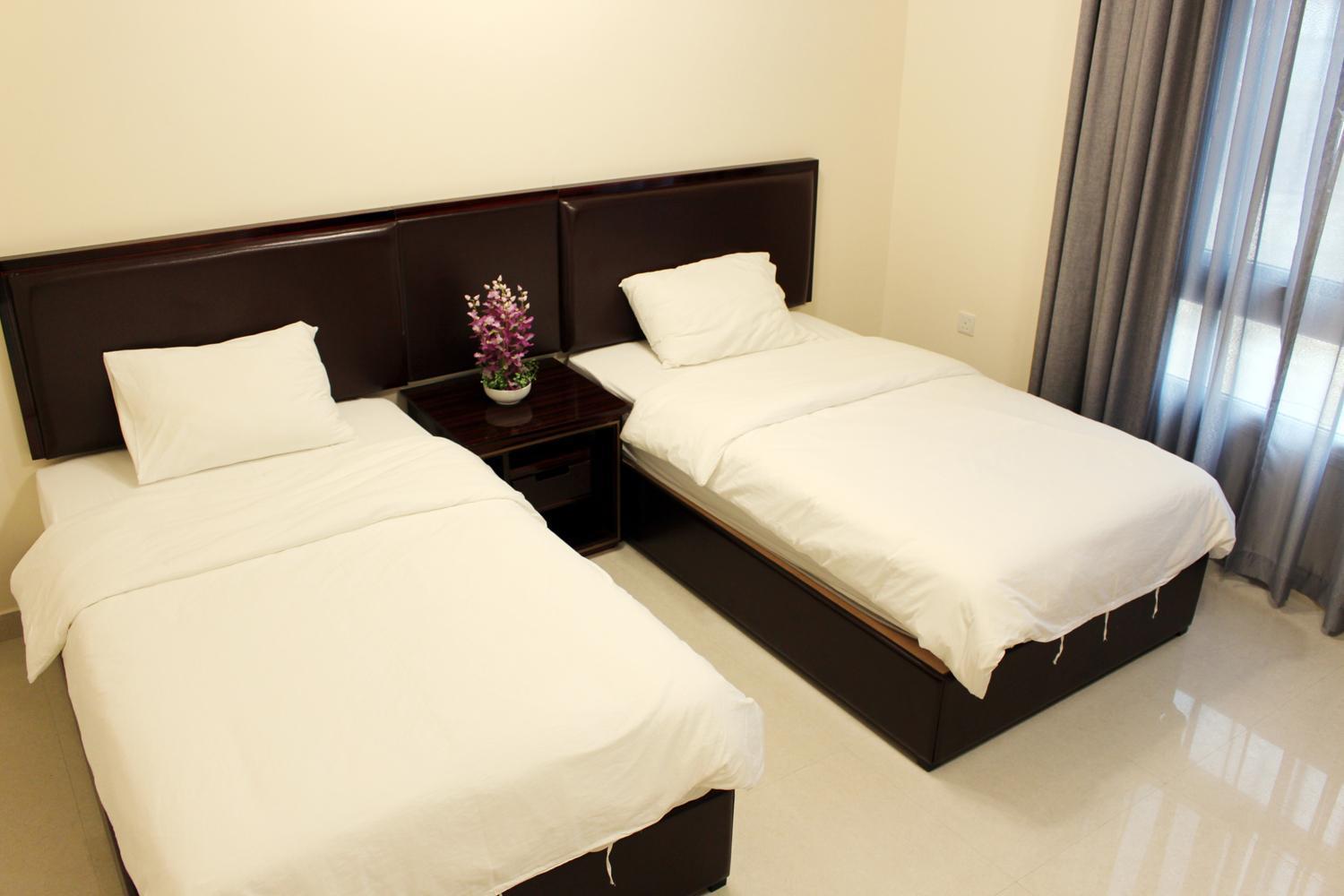 Al Noor Plaza Appartement Salalah Buitenkant foto