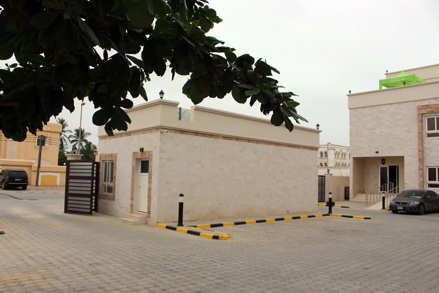 Al Noor Plaza Appartement Salalah Buitenkant foto